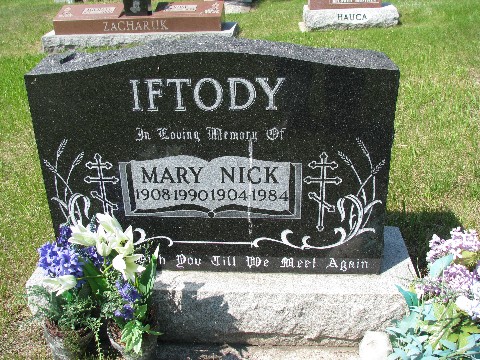 Iftody, Mary 90 & Nick 84.jpg